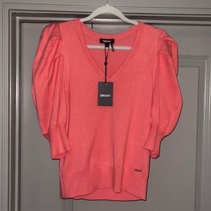 DKNY WOMENS SWEATER NWT